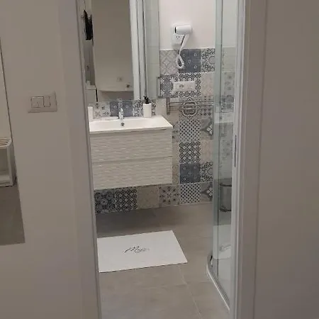 Mare 贝尔韦代雷